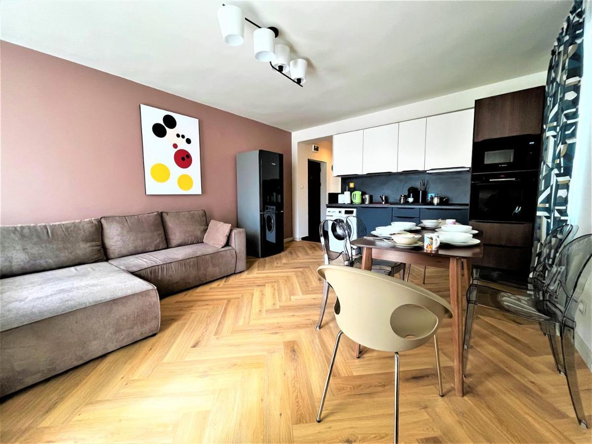 Bravo 5 Holiday Home Сонячний Берег Екстер'єр фото